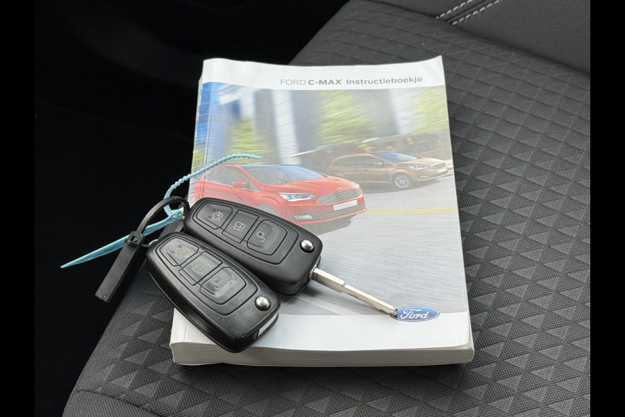 Ford C-MAX BWJ 2017 | 1.0T 126PK Trend Ultimate | TREKHAAK | NAVI | AIRCO | CARPLAY | PDC | CRUISE | LICHTMETAAL Ford C-MAX BWJ 2017 | 1.0T 126PK Trend Ultimate | TREKHAAK | NAVI | AIRCO | CARPLAY | PDC | CRUISE | LICHTMETAAL