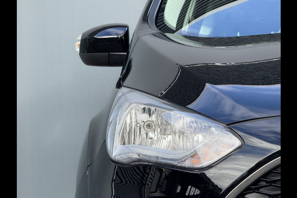 Ford C-MAX BWJ 2017 | 1.0T 126PK Trend Ultimate | TREKHAAK | NAVI | AIRCO | CARPLAY | PDC | CRUISE | LICHTMETAAL Ford C-MAX BWJ 2017 | 1.0T 126PK Trend Ultimate | TREKHAAK | NAVI | AIRCO | CARPLAY | PDC | CRUISE | LICHTMETAAL