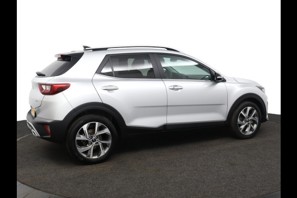 Kia Stonic 1.0 T-GDi MHEV GT-Line - Led Koplampen - Cruise Control - Navigatie - Stoel/Stuurverwarming - Apple/Android Carplay - Fabrieksgarantie Tot 2031 Kia Stonic 1.0 T-GDi MHEV GT-Line - Led Koplampen - Cruise Control - Navigatie - Stoel/Stuurverwarming - Apple/Android Carplay - Fabrieksgarantie Tot 2031