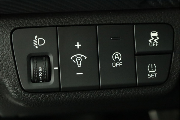 Kia Stonic 1.0 T-GDi MHEV GT-Line - Led Koplampen - Cruise Control - Navigatie - Stoel/Stuurverwarming - Apple/Android Carplay - Fabrieksgarantie Tot 2031 Kia Stonic 1.0 T-GDi MHEV GT-Line - Led Koplampen - Cruise Control - Navigatie - Stoel/Stuurverwarming - Apple/Android Carplay - Fabrieksgarantie Tot 2031