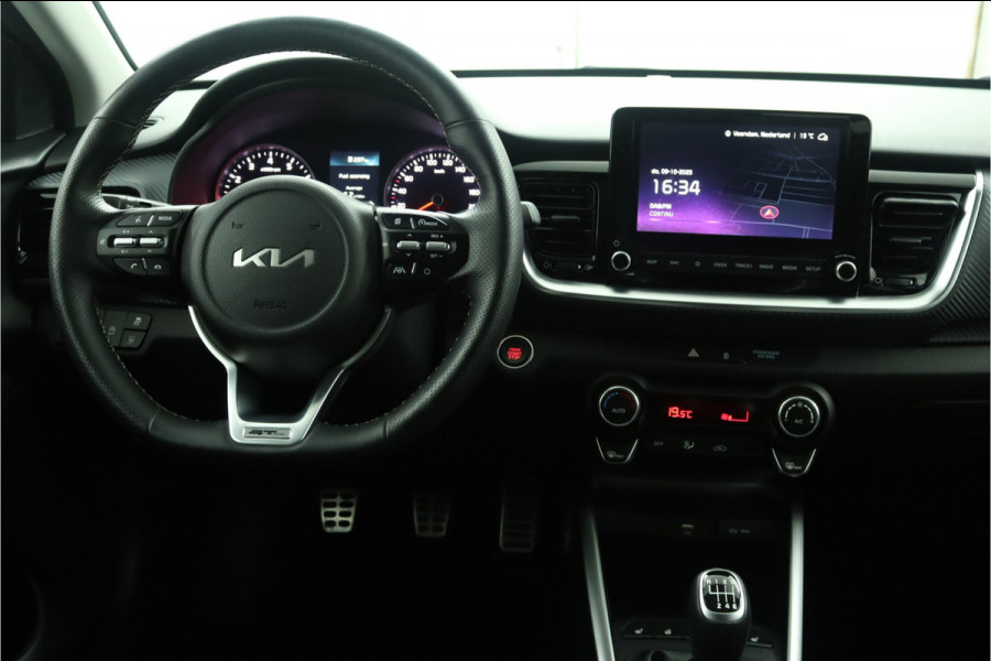 Kia Stonic 1.0 T-GDi MHEV GT-Line - Led Koplampen - Cruise Control - Navigatie - Stoel/Stuurverwarming - Apple/Android Carplay - Fabrieksgarantie Tot 2031 Kia Stonic 1.0 T-GDi MHEV GT-Line - Led Koplampen - Cruise Control - Navigatie - Stoel/Stuurverwarming - Apple/Android Carplay - Fabrieksgarantie Tot 2031