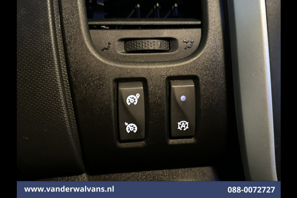 Renault Trafic 2.0 dCi 120pk L1H1 Euro6 Airco | LED | Navigatie | Cruisecontrol | Trekhaak | Omvormer Parkeersensoren, Bijrijdersbank Renault Trafic 2.0 dCi 120pk L1H1 Euro6 Airco | LED | Navigatie | Cruisecontrol | Trekhaak | Omvormer Parkeersensoren, Bijrijdersbank