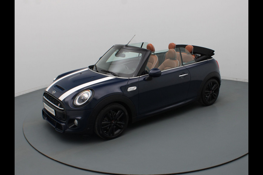 MINI Cabrio 190pk Cooper S Night Jack Edition Automaat Harman Kardon | Camera | Adapt. Cruise | Parkeersens. v+a | Stoelverw.