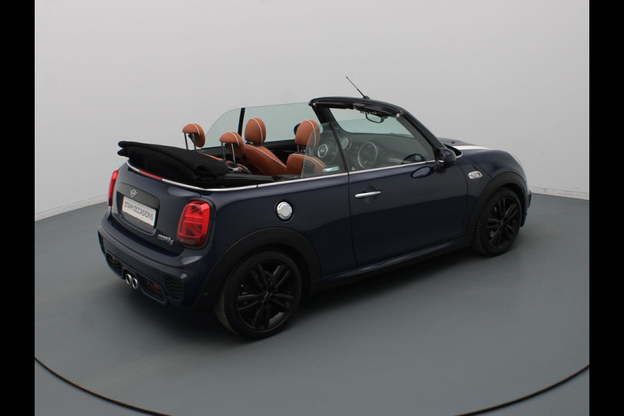 MINI Cabrio 190pk Cooper S Night Jack Edition Automaat Harman Kardon | Camera | Adapt. Cruise | Parkeersens. v+a | Stoelverw.