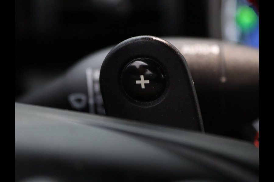 MINI Cabrio 190pk Cooper S Night Jack Edition Automaat Harman Kardon | Camera | Adapt. Cruise | Parkeersens. v+a | Stoelverw.