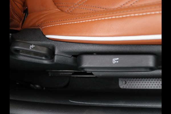 MINI Cabrio 190pk Cooper S Night Jack Edition Automaat Harman Kardon | Camera | Adapt. Cruise | Parkeersens. v+a | Stoelverw.