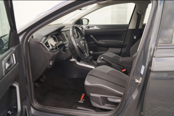 Volkswagen Polo 1.0 TSI 95pk Highline -ECC-DAB-CARPLAY-ACC- Volkswagen Polo 1.0 TSI 95pk Highline -ECC-DAB-CARPLAY-ACC-