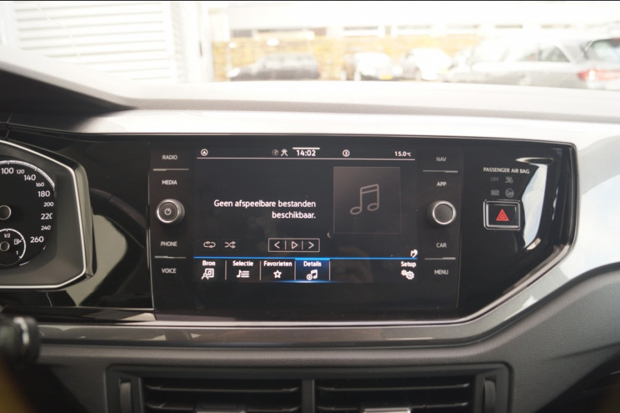 Volkswagen Polo 1.0 TSI 95pk Highline -ECC-DAB-CARPLAY-ACC- Volkswagen Polo 1.0 TSI 95pk Highline -ECC-DAB-CARPLAY-ACC-