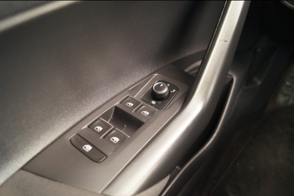 Volkswagen Polo 1.0 TSI 95pk Highline -ECC-DAB-CARPLAY-ACC- Volkswagen Polo 1.0 TSI 95pk Highline -ECC-DAB-CARPLAY-ACC-