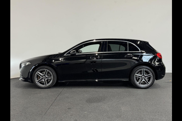 Mercedes-Benz A-Klasse 250e PHEV AMG Line Auto. Navigatie Apple Carplay/Android Auto Camera Parkeersensoren Adaptive Cruise Control Stoelverwarming Virtual Cockpit Climate Control Lichtmetalen velgen