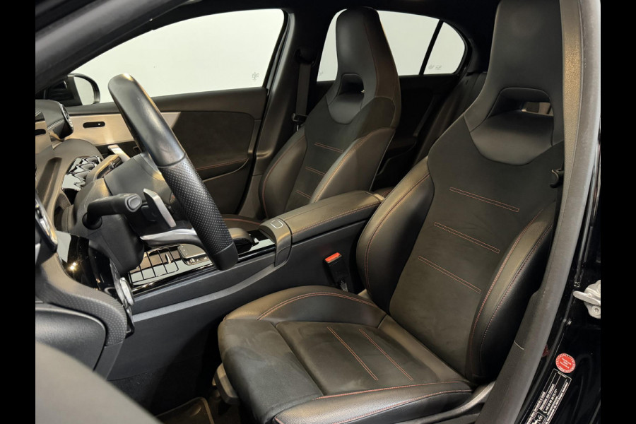 Mercedes-Benz A-Klasse 250e PHEV AMG Line Auto. Navigatie Apple Carplay/Android Auto Camera Parkeersensoren Adaptive Cruise Control Stoelverwarming Virtual Cockpit Climate Control Lichtmetalen velgen