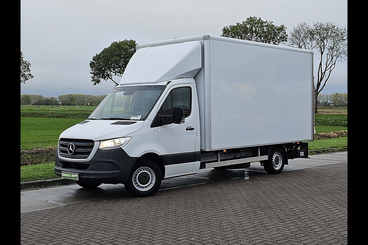 Mercedes-Benz Sprinter 314 2.2 CDI Bakwagen Laadklep Spoiler Zijdeur Lat-om-Lat Betimmerd Airco Automaat 3-Zits Euro6!