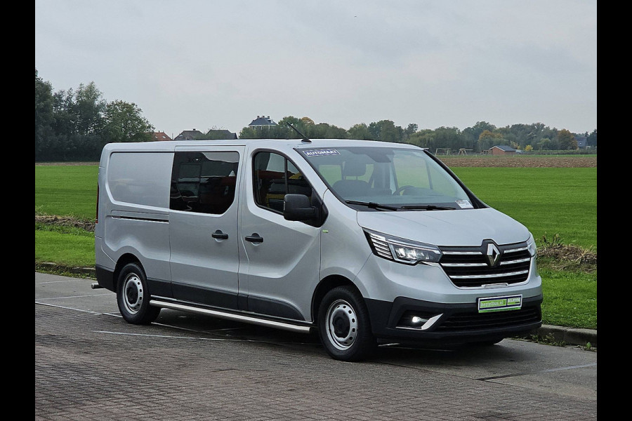 Renault Trafic 2.0 dCi L2H1 DC Comfort Camera Navi Cruise Automaat Sidebars Euro6 150Pk NAP 1e Eigenaar!
