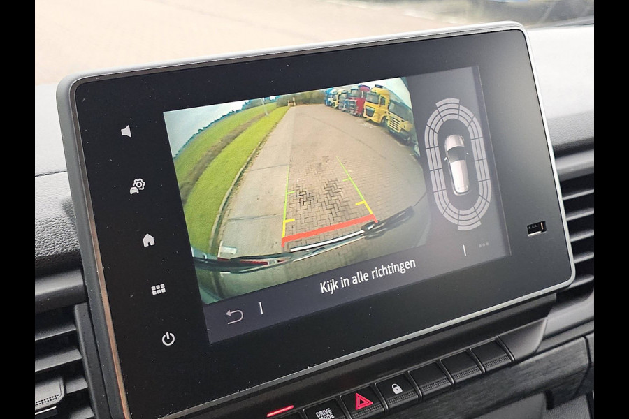 Renault Trafic 2.0 dCi L2H1 DC Comfort Camera Navi Cruise Automaat Sidebars Euro6 150Pk NAP 1e Eigenaar!