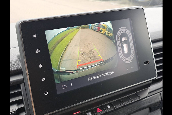 Renault Trafic 2.0 dCi L2H1 DC Comfort Camera Navi Cruise Automaat Sidebars Euro6 150Pk NAP 1e Eigenaar!