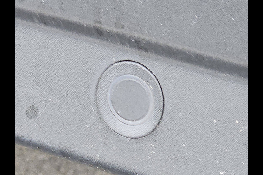 Renault Trafic 2.0 dCi L2H1 DC Comfort Camera Navi Cruise Automaat Sidebars Euro6 150Pk NAP 1e Eigenaar!