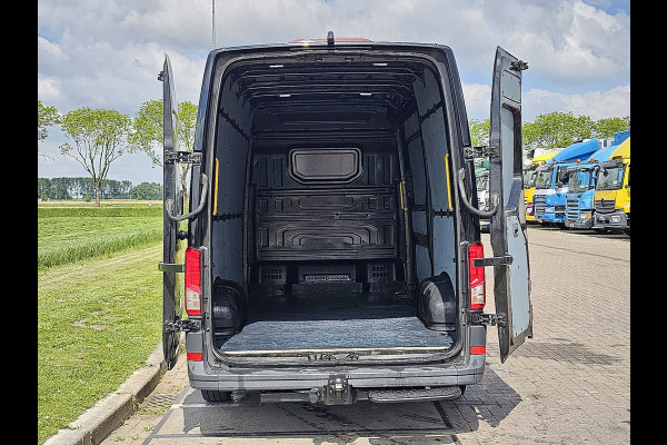 MAN TGE 3.140 Aut L3H3 Navi Trekhaak Camera Cruise MAN TGE 3.140 Aut L3H3 Navi Trekhaak Camera Cruise