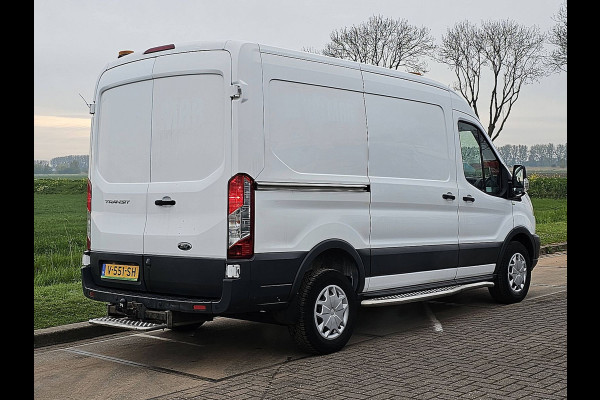 Ford Transit 350 2.0 TDCI L2H2 Trend automaat, airco, navi, side bars, trekhaak, Euro6!