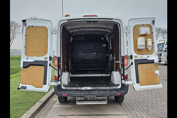 Ford Transit 350 2.0 TDCI L2H2 Trend automaat, airco, navi, side bars, trekhaak, Euro6!