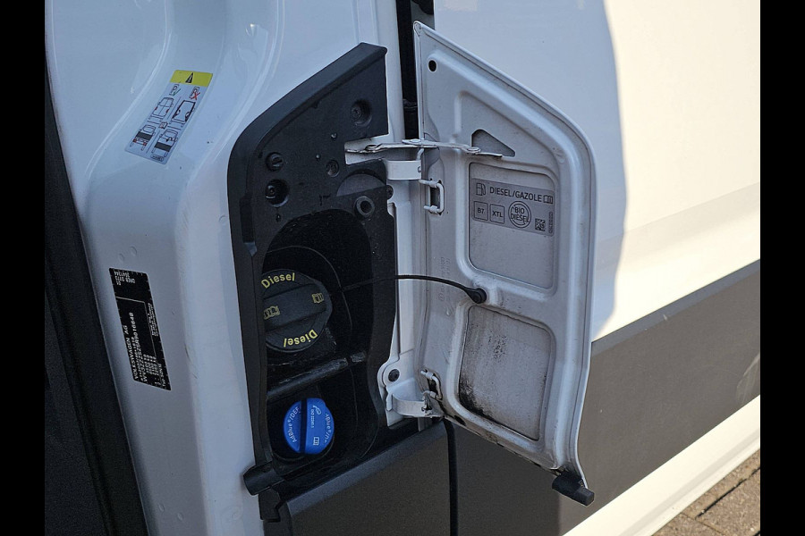 Volkswagen Crafter 35 2.0 DC L4 Open-Laadbak Trekhaak 140Pk Euro6 Airco!