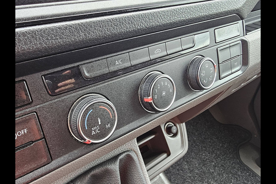 Volkswagen Crafter 35 2.0 TDI L3H3 airco, navi, camera, 134 dkm