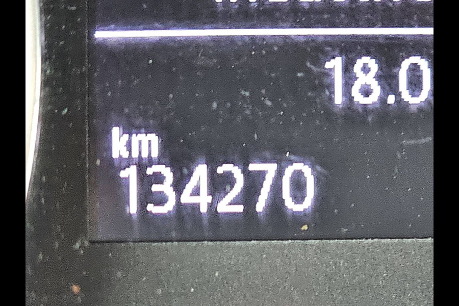 Volkswagen Crafter 35 2.0 TDI L3H3 airco, navi, camera, 134 dkm