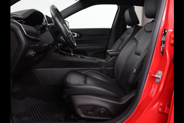 Jeep Compass 4xe 240 Plug-in Hybrid Electric S | Panoramadak | Trekhaak | 360 Camera | Leder | Stoelverwarming | Alpine Sound | Carplay | Stuurverwarming | Adaptive cruise | Navigatie | PHEV Jeep Compass 4xe 240 Plug-in Hybrid Electric S | Panoramadak | Trekhaak | 360 Camera | Leder | Stoelverwarming | Alpine Sound | Carplay | Stuurverwarming | Adaptive cruise | Navigatie | PHEV