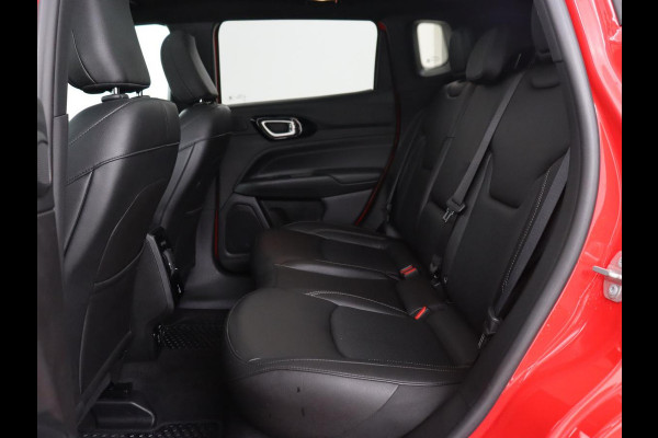 Jeep Compass 4xe 240 Plug-in Hybrid Electric S | Panoramadak | Trekhaak | 360 Camera | Leder | Stoelverwarming | Alpine Sound | Carplay | Stuurverwarming | Adaptive cruise | Navigatie | PHEV Jeep Compass 4xe 240 Plug-in Hybrid Electric S | Panoramadak | Trekhaak | 360 Camera | Leder | Stoelverwarming | Alpine Sound | Carplay | Stuurverwarming | Adaptive cruise | Navigatie | PHEV