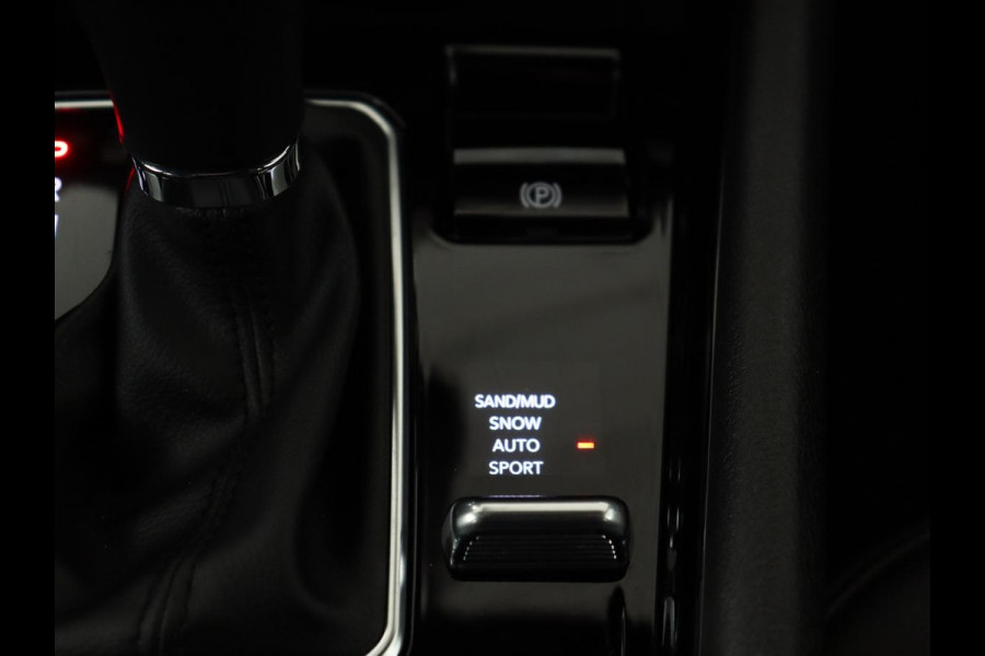 Jeep Compass 4xe 240 Plug-in Hybrid Electric S | Panoramadak | Trekhaak | 360 Camera | Leder | Stoelverwarming | Alpine Sound | Carplay | Stuurverwarming | Adaptive cruise | Navigatie | PHEV Jeep Compass 4xe 240 Plug-in Hybrid Electric S | Panoramadak | Trekhaak | 360 Camera | Leder | Stoelverwarming | Alpine Sound | Carplay | Stuurverwarming | Adaptive cruise | Navigatie | PHEV