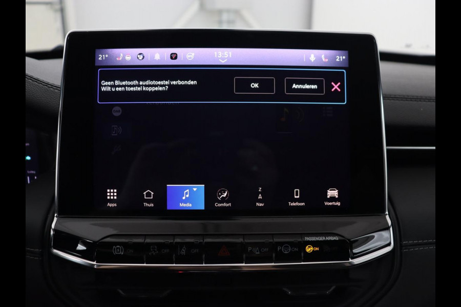 Jeep Compass 4xe 240 Plug-in Hybrid Electric S | Panoramadak | Trekhaak | 360 Camera | Leder | Stoelverwarming | Alpine Sound | Carplay | Stuurverwarming | Adaptive cruise | Navigatie | PHEV Jeep Compass 4xe 240 Plug-in Hybrid Electric S | Panoramadak | Trekhaak | 360 Camera | Leder | Stoelverwarming | Alpine Sound | Carplay | Stuurverwarming | Adaptive cruise | Navigatie | PHEV