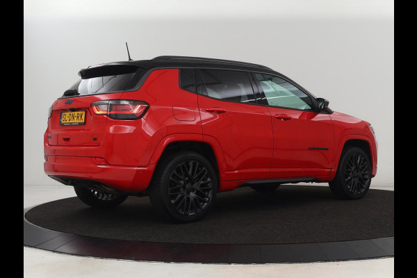 Jeep Compass 4xe 240 Plug-in Hybrid Electric S | Panoramadak | Trekhaak | 360 Camera | Leder | Stoelverwarming | Alpine Sound | Carplay | Stuurverwarming | Adaptive cruise | Navigatie | PHEV Jeep Compass 4xe 240 Plug-in Hybrid Electric S | Panoramadak | Trekhaak | 360 Camera | Leder | Stoelverwarming | Alpine Sound | Carplay | Stuurverwarming | Adaptive cruise | Navigatie | PHEV