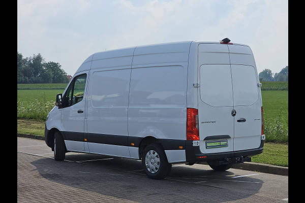 Mercedes-Benz Sprinter 317 1.9 CDI L2H2 RWD 3.5t-Trekhaak Camera Mbux Airco Euro6 170 PK!