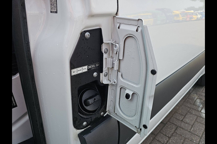 Mercedes-Benz Sprinter 317 1.9 CDI L2H2 RWD 3.5t-Trekhaak Camera Mbux Airco Euro6 170 PK!