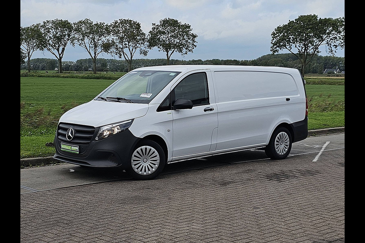 Mercedes-Benz Vito 116 CDI L3 Mbux Automaat 163Pk Euro6 Navi Camera Airco BPM-Vrij ! Mercedes-Benz Vito 116 CDI L3 Mbux Automaat 163Pk Euro6 Navi Camera Airco BPM-Vrij !