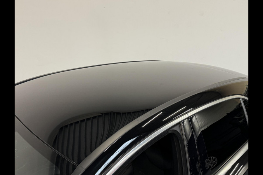 Mercedes-Benz A-Klasse 250e PHEV AMG Line Auto. Navigatie Apple Carplay/Android Auto Camera Parkeersensoren Adaptive Cruise Control Stoelverwarming Virtual Cockpit Climate Control Lichtmetalen velgen