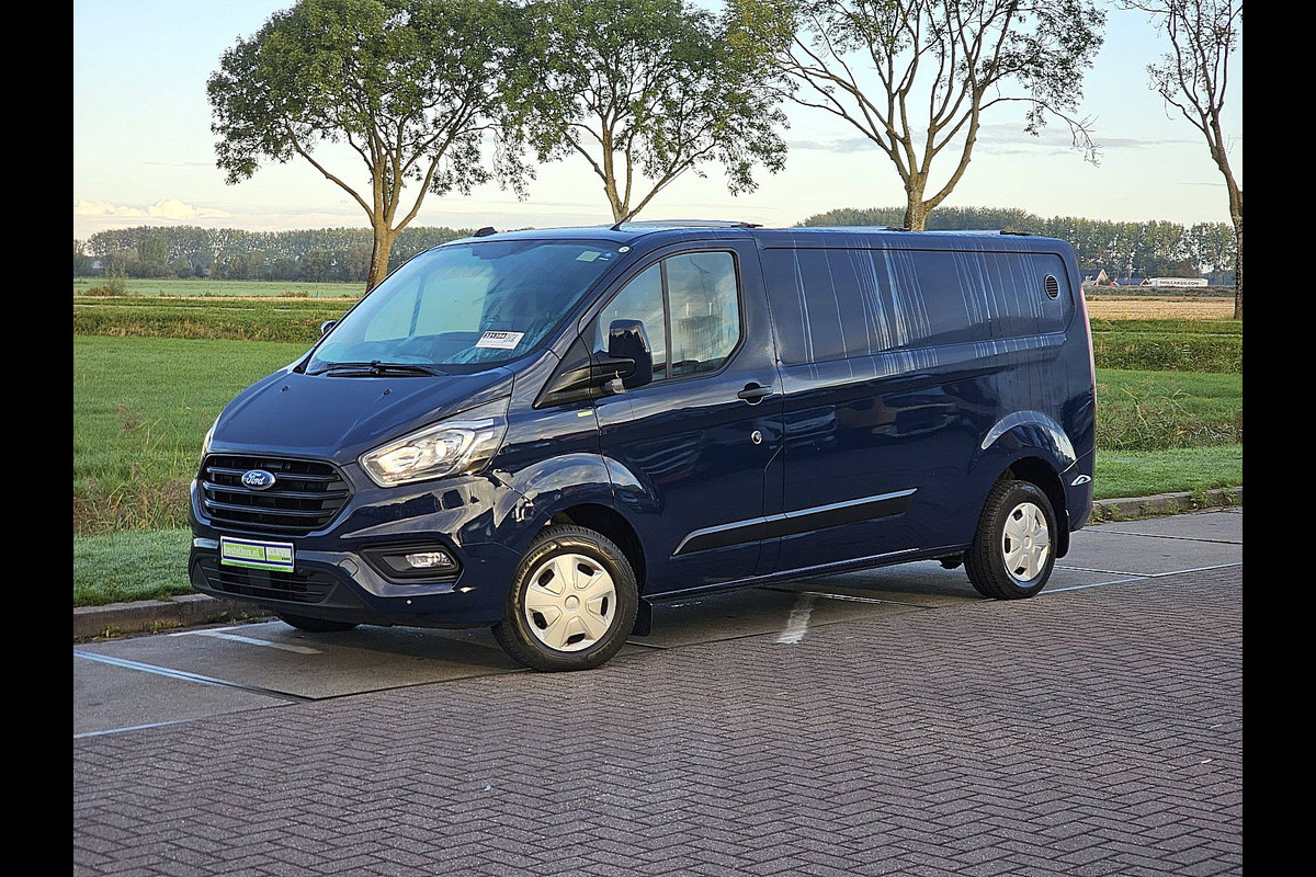 Ford Transit Custom 300 2.0 TDCI L2H1 Trend Navi Trekhaak Airco Euro6  Pdc 3-Zits OH-Historie 1e Eigenaar! Ford Transit Custom 300 2.0 TDCI L2H1 Trend Navi Trekhaak Airco Euro6  Pdc 3-Zits OH-Historie 1e Eigenaar!