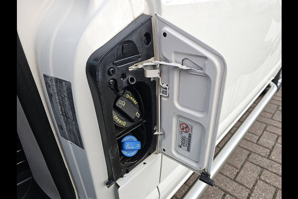 Volkswagen Transporter Kombi 2.0 TDI L2H1 Combi Personenbus BPM Vrij 9 persoons Airco Euro6