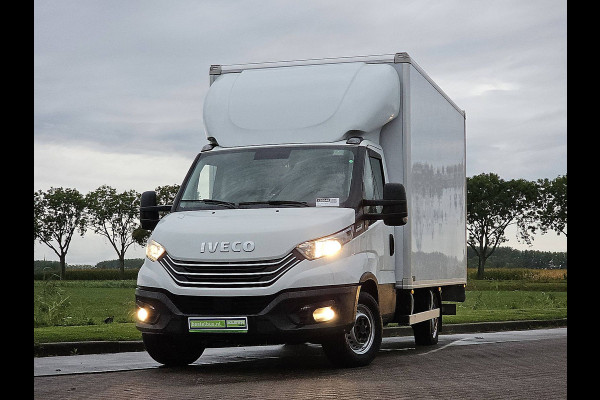 Iveco 35S18 Bakwagen Laadklep Automaat Clima Cruise Camera