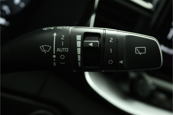 Kia Ceed Sportswagon 1.5 T-GDi GT-Line Apple Carplay/Android Auto - Cruise Control - Dodehoekdetectie - Panoramadak - Navigatie - Stuur/Stoelverwarming Fabrieksgarantie tot 07-2031