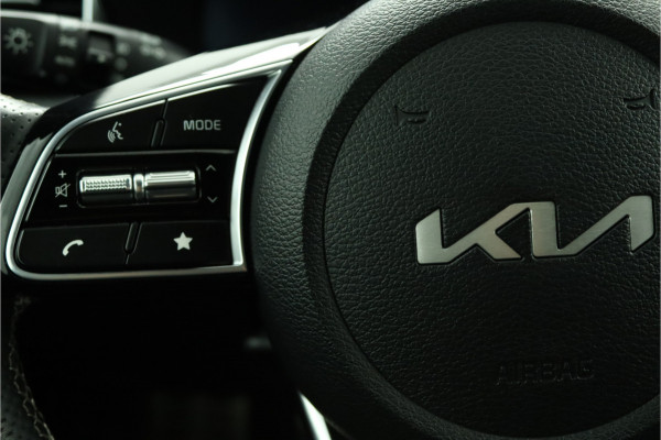 Kia Ceed Sportswagon 1.5 T-GDi GT-Line Apple Carplay/Android Auto - Cruise Control - Dodehoekdetectie - Panoramadak - Navigatie - Stuur/Stoelverwarming Fabrieksgarantie tot 07-2031