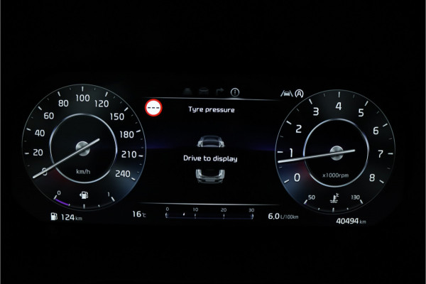 Kia Ceed Sportswagon 1.5 T-GDi GT-Line Apple Carplay/Android Auto - Cruise Control - Dodehoekdetectie - Panoramadak - Navigatie - Stuur/Stoelverwarming Fabrieksgarantie tot 07-2031