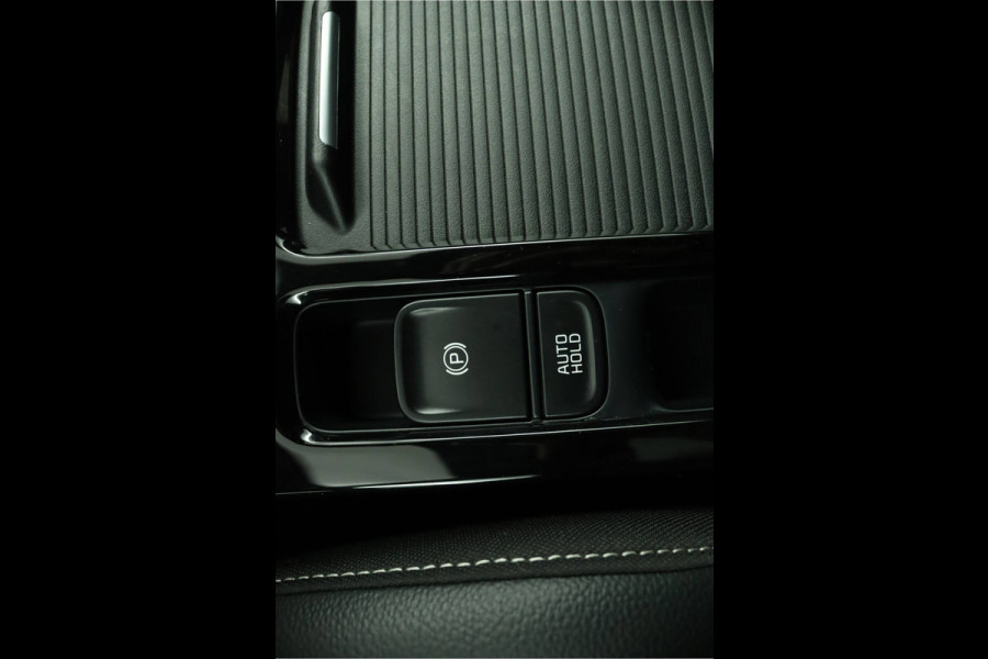 Kia Ceed Sportswagon 1.5 T-GDi GT-Line Apple Carplay/Android Auto - Cruise Control - Dodehoekdetectie - Panoramadak - Navigatie - Stuur/Stoelverwarming Fabrieksgarantie tot 07-2031