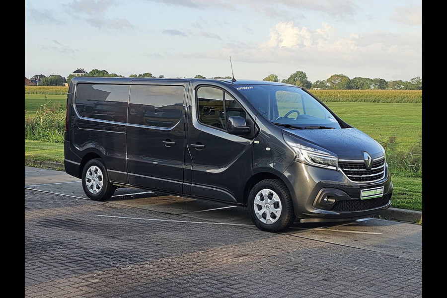Renault Trafic 2.0 dCi 145 T29 L2H1 Comfort metallic, airco, automaat, navi, pdc, 110 dkm.
