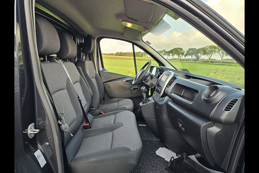 Renault Trafic 2.0 dCi 145 T29 L2H1 Comfort metallic, airco, automaat, navi, pdc, 110 dkm.