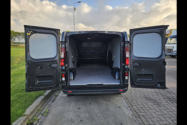 Renault Trafic 2.0 dCi 145 T29 L2H1 Comfort metallic, airco, automaat, navi, pdc, 110 dkm.