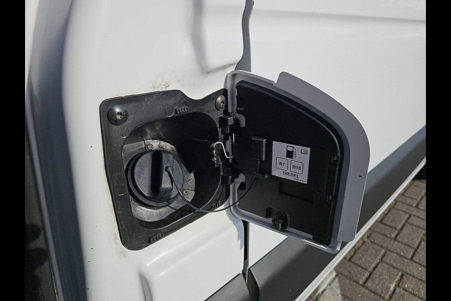 Opel Movano 2.3 Turbo L2H2 2xZijdeur NAP Euro6 Airco 136Pk Oh-Historie 1e Eigenaar Navi Wp-Inrichting!
