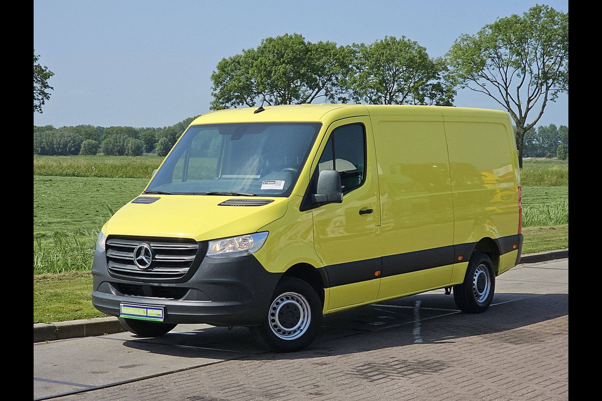 Mercedes-Benz Sprinter 314 2.2 CDI L2H1 airco, mbux, navi, trekhaak Mercedes-Benz Sprinter 314 2.2 CDI L2H1 airco, mbux, navi, trekhaak