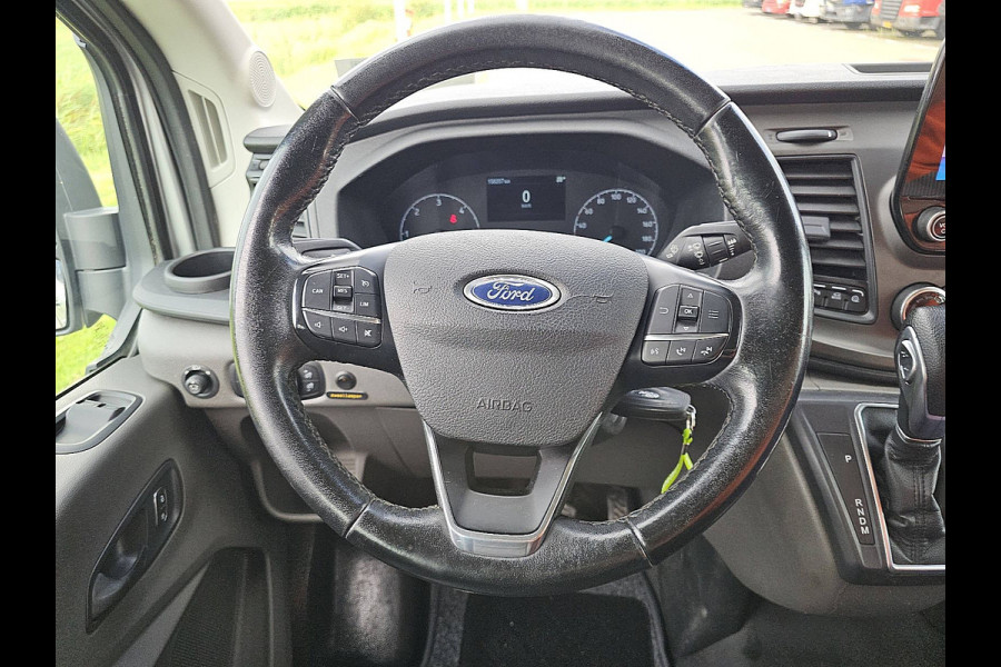 Ford Transit 350 2.0 TDCI L2H2 DC Trend Leer Cruise Trekhaak Carplay Ford Transit 350 2.0 TDCI L2H2 DC Trend Leer Cruise Trekhaak Carplay