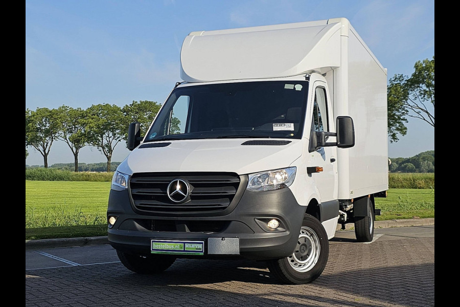 Mercedes-Benz Sprinter 317 L3 RWD Bakwagen Laadklep Airco Mbux 170Pk Euro6!