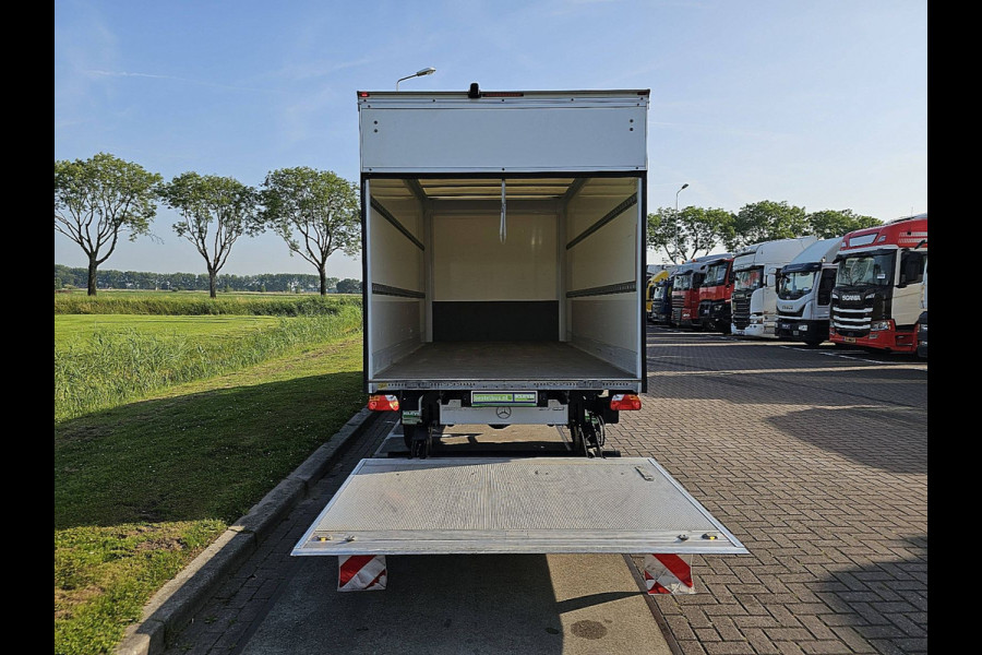 Mercedes-Benz Sprinter 317 L3 RWD Bakwagen Laadklep Airco Mbux 170Pk Euro6!